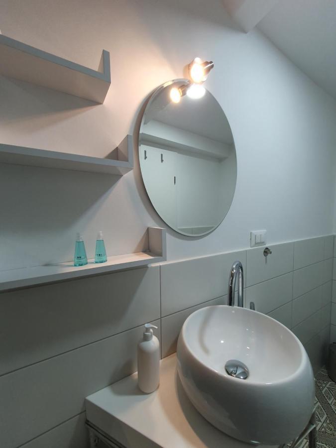 Charming Apartment Mila In Privat House With Free Parking ลูบลิยานา ภายนอก รูปภาพ